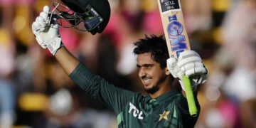 ٹی ٹوئنٹی کے کھیل میں ایک اہم سنگ میل ، صائم ایوب کی حیران کن کامیابی 26 ٹی ٹوئنٹی کے کھیل میں ایک اہم سنگ میل ، صائم ایوب کی حیران کن کامیابی