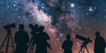 نومبر 2025 میں آسمان پر ہونے والے 10 دلکش خلائی مناظر