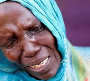 الفاشر کی سڑکیں لاشوں اور خوف سے بھری، بچ جانے والے بھی بے آسرا