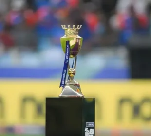 ایشیا کپ 2025 کی ٹرافی کا تنازع — آئی سی سی نے ثالثی کمیٹی قائم کر دی