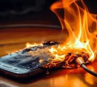 موبائل چارجر کی شارٹ سرکٹ سے لگنے والی آگ میں 6 افراد ہلاک