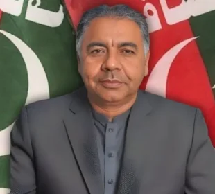 سیف اللہ ابڑو کو 27ویں ترمیم کے حق میں ووٹ دینے پر پی ٹی آئی سے نکال دیا گیا