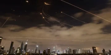 مشرقِ وسطیٰ میں اسرائیل اور ایران کے درمیان نئے تصادم کے امکانات بڑھ گئے 27 مشرقِ وسطیٰ میں اسرائیل اور ایران کے درمیان نئے تصادم کے امکانات بڑھ گئے