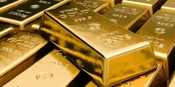 سونے اور چاندی کی قیمتوں میں نمایاں کمی 22 سونے اور چاندی کی قیمتوں میں نمایاں کمی