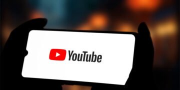 یوٹیوب نے ایپ میں نیا پرائیویٹ میسجنگ فیچر متعارف کر دیا 23 یوٹیوب نے ایپ میں نیا پرائیویٹ میسجنگ فیچر متعارف کر دیا