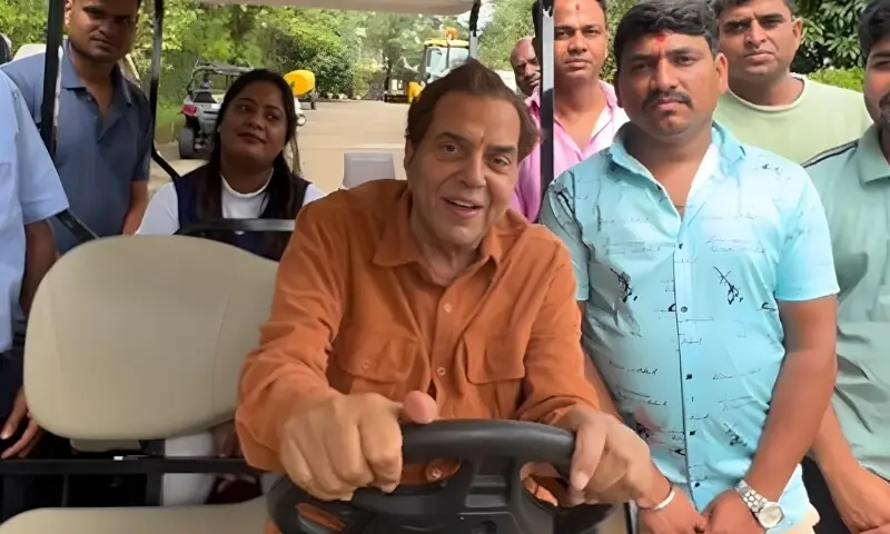 بالی ووڈ کے لیجنڈ دھرمیندر کا انتقال، آخری انسٹاگرام پیغام وائرل 1 بالی ووڈ کے لیجنڈ دھرمیندر کا انتقال، آخری انسٹاگرام پیغام وائرل