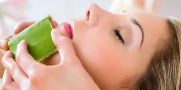 سردیوں میں جلد کی حفاظت کے لیے ایلوویرا کے حیرت انگیز فوائد