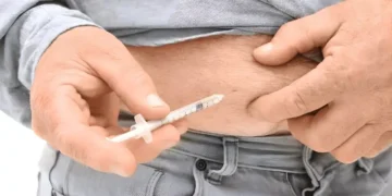 "وزن کم کرنے کی دوائیں: خوشی چھینتی ہیں یا نشہ توڑتی ہیں؟" 17 "وزن کم کرنے کی دوائیں: خوشی چھینتی ہیں یا نشہ توڑتی ہیں؟"