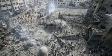 غزہ میں اسرائیلی حملوں میں ہلاکتیں 70 ہزار سے تجاوز کر گئیں، زیادہ تر لاشیں ملبے سے نکالی گئی ہیں 8 غزہ میں اسرائیلی حملوں میں ہلاکتیں 70 ہزار سے تجاوز کر گئیں، زیادہ تر لاشیں ملبے سے نکالی گئی ہیں