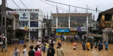 طاقتور طوفان دیتوا بھارت کی طرف بڑھ گیا، ساحلی علاقے خطرے میں 7 طاقتور طوفان دیتوا بھارت کی طرف بڑھ گیا، ساحلی علاقے خطرے میں