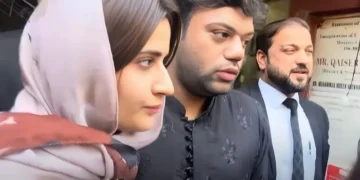 ڈکی بھائی کی ضمانت کے بعد پہلی عوامی جھلک نے مداحوں کو فکر مند کر دیا 5 ڈکی بھائی کی ضمانت کے بعد پہلی عوامی جھلک نے مداحوں کو فکر مند کر دیا