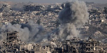 غزہ اور لبنان میں سیز فائر کی خلاف ورزیاں، اسرائیلی حملوں میں مزید 7 افرادشہید 25 غزہ اور لبنان میں سیز فائر کی خلاف ورزیاں، اسرائیلی حملوں میں مزید 7 افرادشہید