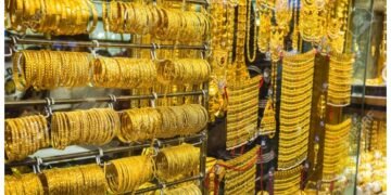 فی تولہ سونا 4 لاکھ 23 ہزار 862 روپے کا ہوگیا 9 فی تولہ سونا 4 لاکھ 23 ہزار 862 روپے کا ہوگیا