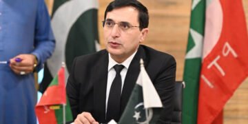 بیرسٹر گوہر کا دو ٹوک مؤقف: مسودہ آئے بغیر کوئی بات چیت نہیں ہوگی