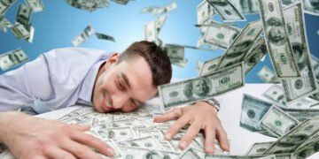 بینکنگ ایپ کی خرابی نے ملازم کو کروڑ پتی بنا دیا