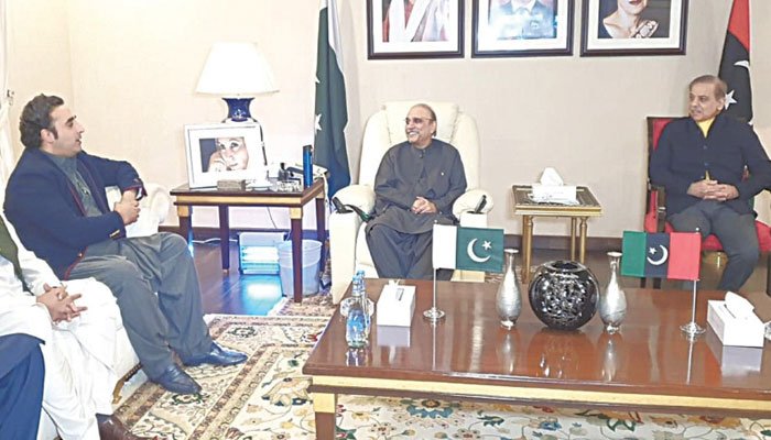 27ویں آئینی ترمیم: پیپلز پارٹی کا صدر کے لیے تاحیات استثنیٰ اور نیب کے خاتمے کا مطالبہ