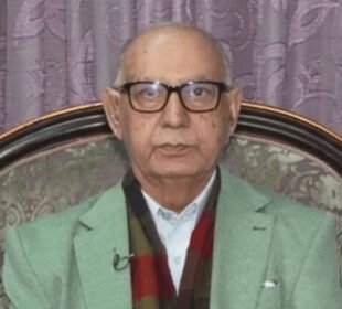 مسلم لیگ ن کے سینیٹر عرفان صدیقی آئی سی یو میں زیر علاج