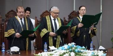 جسٹس روزی خان اور جسٹس ارشد حسین شاہ نے وفاقی آئینی عدالت کا حلف اٹھا لیا