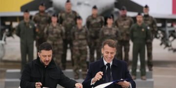 یوکرین اور فرانس کے درمیان بڑا دفاعی معاہدہ