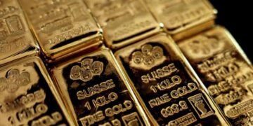 کابینہ کی منظوری کے بعد سونے کی تجارت بحال، وزارتِ تجارت کا نوٹیفکیشن جاری 10 کابینہ کی منظوری کے بعد سونے کی تجارت بحال، وزارتِ تجارت کا نوٹیفکیشن جاری