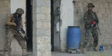 زیارت: دہشتگردی کا منصوبہ ناکام، پانچ افراد گرفتار 7 زیارت: دہشتگردی کا منصوبہ ناکام، پانچ افراد گرفتار