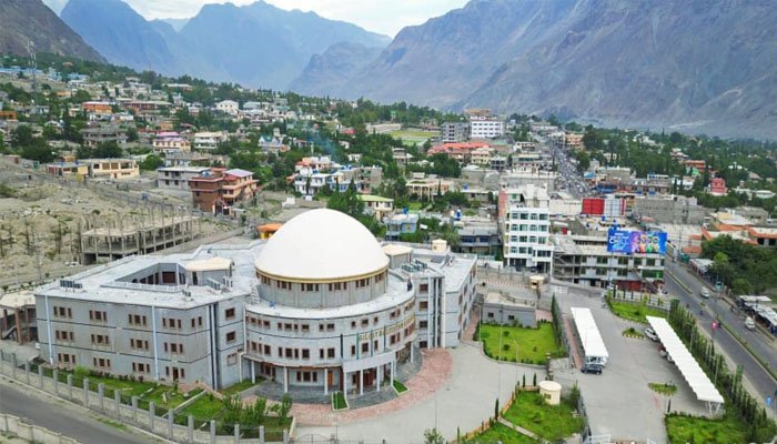 پانچ سالہ دورِ حکومت ختم، نگران سیٹ اپ نے ذمہ داریاں سنبھال لیں