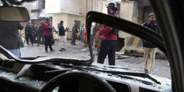 پشاور: ایف سی ہیڈکوارٹر پر حملے میں 20 کلوگرام بارودی مواد استعمال ہوا، بی ڈی یو رپورٹ