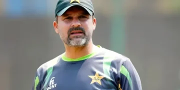 معین خان نے انتقال کی افواہوں کی تردید کردی