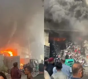 لانڈھی میں گارمنٹس فیکٹری میں آگ، شہر بھر سے فائر ٹینڈرز طلب