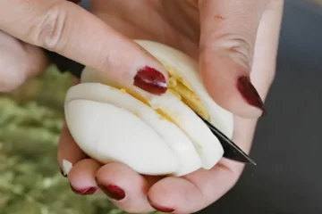 ابلے ہوئے انڈے: ہفتہ بھر تک محفوظ رہنے کا آسان طریقہ