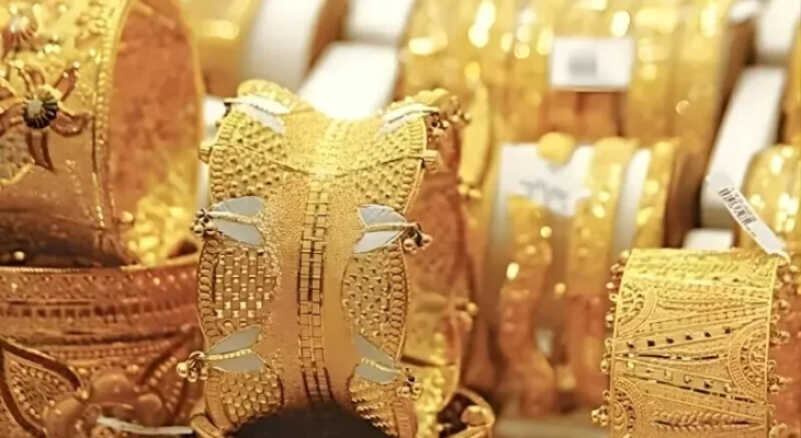 "سونے کی قیمتیں آسمان چھو رہی ہیں: آج کا ریکارڈ اضافہ حیران کن!"