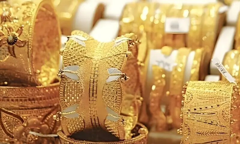 "سونے کی قیمتیں آسمان چھو رہی ہیں: آج کا ریکارڈ اضافہ حیران کن!"