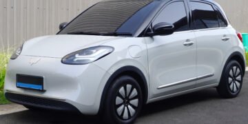 پاکستان میں ایم جی نے نئی الیکٹرک گاڑی "بنگو ای وی" کی قیمت کا اعلان کر دیا