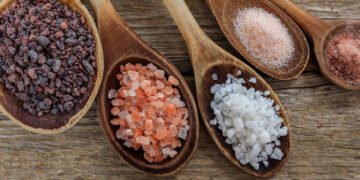 ہر نمک صحت کے لیے یکساں نہیں، ماہرین نے بہتر انتخاب کی ہدایت دے دی 13 ہر نمک صحت کے لیے یکساں نہیں، ماہرین نے بہتر انتخاب کی ہدایت دے دی