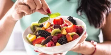 “ہلکا سا پھل یا چھپا ہوا خطرہ؟ صبح کے وقت یہ غلطی مت کریں!” 23 “ہلکا سا پھل یا چھپا ہوا خطرہ؟ صبح کے وقت یہ غلطی مت کریں!”