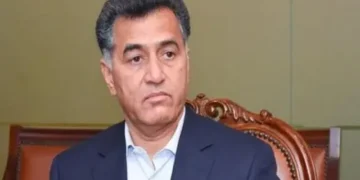 سابق آئی ایس آئی چیف فیض حمید کو فوجی عدالت نے 14 سال قید کی سزا سنادی 15 سابق آئی ایس آئی چیف فیض حمید کو فوجی عدالت نے 14 سال قید کی سزا سنادی