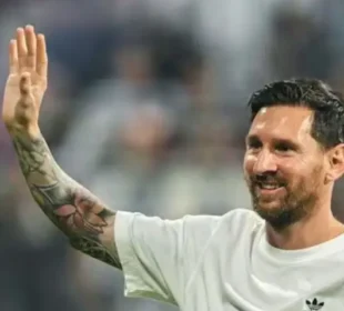 صرف چند لمحوں کا مصافحہ، قیمت ایک کروڑ روپے تک