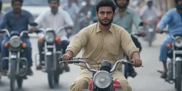 ٹریفک پولیس کا خوفناک ریکارڈ، شہری کے لیے 24 لاکھ روپے کے چالانز 18 ٹریفک پولیس کا خوفناک ریکارڈ، شہری کے لیے 24 لاکھ روپے کے چالانز