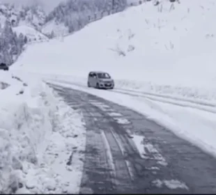 ملک بھر میں دھند اور سردی کی لہر، متعدد موٹرویز بند