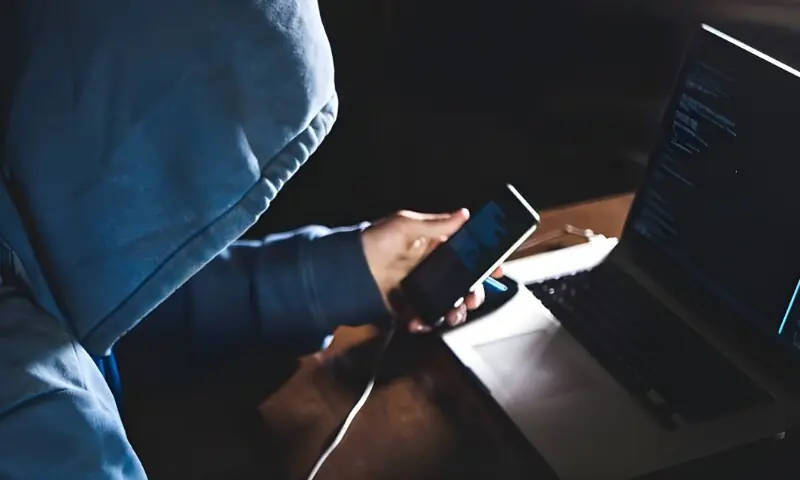 موبائل کالز پر نظر رکھیں: سائبر فراڈ سے بچنے کا آسان طریقہ