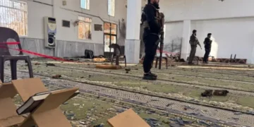 حمص کی مسجد میں خونریز حملہ، سیکیورٹی فورسز کی تحقیقات جاری 28 حمص کی مسجد میں خونریز حملہ، سیکیورٹی فورسز کی تحقیقات جاری