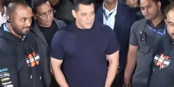 سلمان خان نے 60ویں سالگرہ قریبی دوستوں اور خاندان کے ساتھ منائی 17 سلمان خان نے 60ویں سالگرہ قریبی دوستوں اور خاندان کے ساتھ منائی