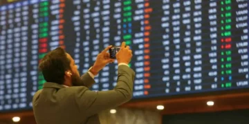 کے ایس ای-100 انڈیکس 1,74,000 پوائنٹس کے اوپر پہنچ گیا