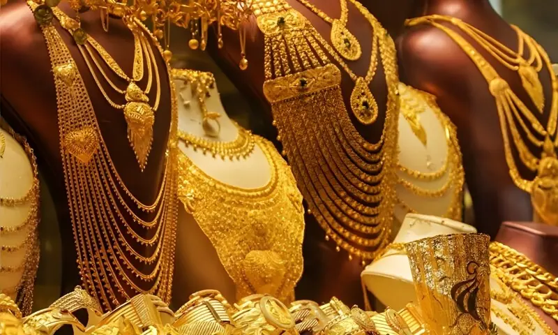 سونے کی قیمتوں میں اچانک کمی، خریداروں کے لیے بڑی خوشخبری