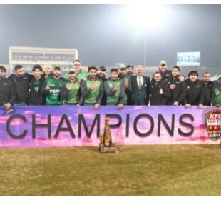 پاکستان وائٹ بال کرکٹ ٹیم کا غیر ملکی سپورٹ اسٹاف چھٹیوں پر روانہ