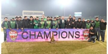 پاکستان وائٹ بال کرکٹ ٹیم کا غیر ملکی سپورٹ اسٹاف چھٹیوں پر روانہ 28 پاکستان وائٹ بال کرکٹ ٹیم کا غیر ملکی سپورٹ اسٹاف چھٹیوں پر روانہ