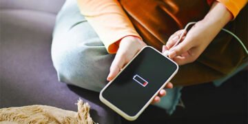 سرد موسم میں اسمارٹ فون کی بیٹری جلد ختم ہونے کی وجہ 26 سرد موسم میں اسمارٹ فون کی بیٹری جلد ختم ہونے کی وجہ