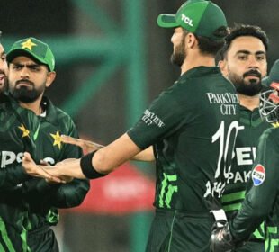 سری لنکا اور آسٹریلیا سیریز: قومی کرکٹرز کو بی بی ایل چھوڑنا پڑے گا