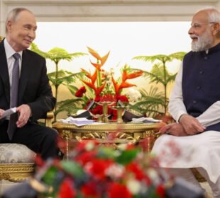 بھارت نے روسی شہریوں کے لیے مفت ای ٹورسٹ ویزا کا اعلان کردیا