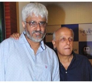 بھارتی فلمساز وکرم بھٹ اہلیہ سمیت مالیاتی فراڈ کیس میں گرفتار 5 بھارتی فلمساز وکرم بھٹ اہلیہ سمیت مالیاتی فراڈ کیس میں گرفتار